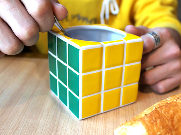 Titres Cube Mug